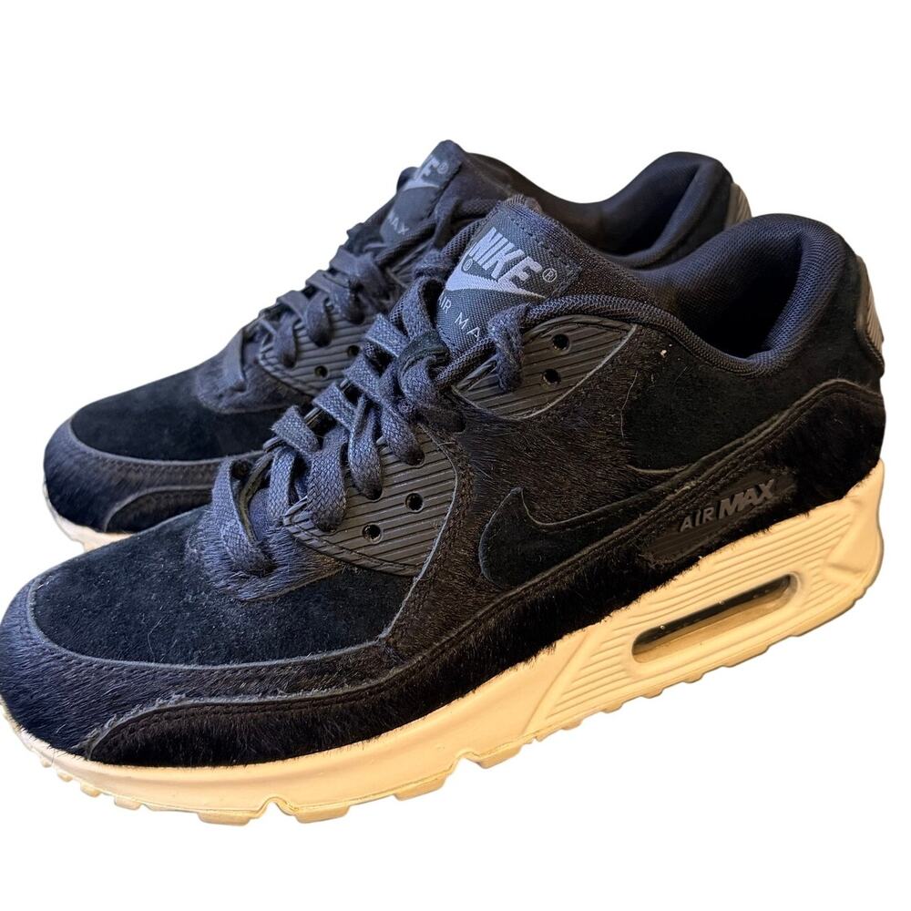 Women's Nike Air Max 90 LUX Size 6 898512-006 Pony Hair LX Horse White Preowned